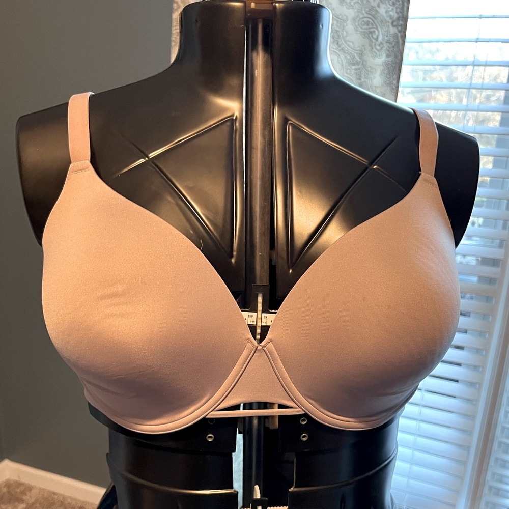 Hanes Grey Bra with two way adjustable straps